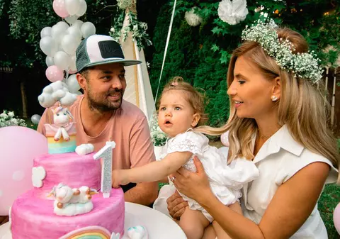 Tudor Ionescu, snopit în bătaie de propriul copil, până i-a învinețit ochiul. “I-a dat de l-a julit “