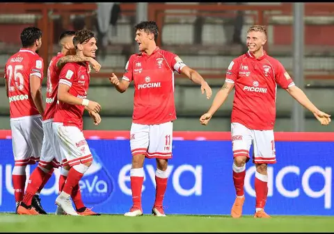 Vlad Dragomir a debutat la Perugia, în victoria cu 2-0 contra celor de la Ascoli