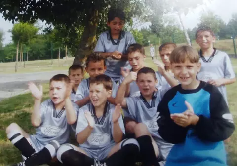 Ștefan Popa, primul antrenor al lui Ionuț Radu: ”Eu l-am băgat în poartă”. Tehnicianul și-a construit lotul dând anunțuri de selecție în ”Libertatea”