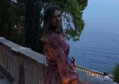 FOTO | Simona Halep, provocare pentru fanii de pe rețelele de socializare: ”Să vedem dacă ghiciți unde mă aflu?”. Ce răspunsuri a primit. Merge la nuntă