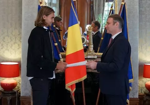 Virgiliu Postolachi, prima zi ca român cu acte în regulă. Moldovenii susțin în continuare că jucătorul lui PSG nu poate juca pentru România
