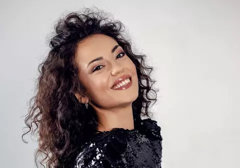 Barbara Isasi, de la Mandinga, speră să nu cânte muzică populară,  la “Te cunosc de undeva”. “Mi-e teamă că nu mă voi descurca în limba română”
