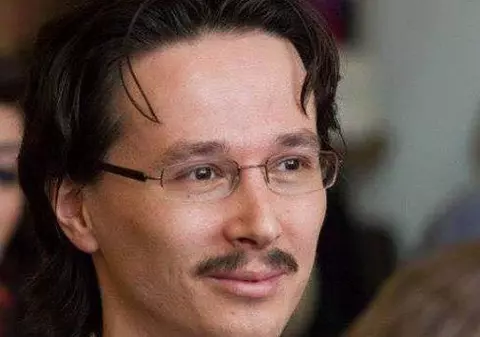 Reacția mamei judecătorului Cristi Dănileț în fața unui preot care îi vorbea despre referendum. "S-a întâmplat pe bune"