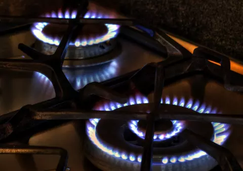 Peste 1.000 de bucureșteni au rămas fără gaze! Care este motivul și când va fi reluată  alimentarea