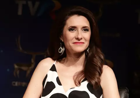 VIDEO/Iuliana Tudor este producătorul ultimei seri a Cerbului de Aur: călătorie în timp pe ritmuri tradiționale!