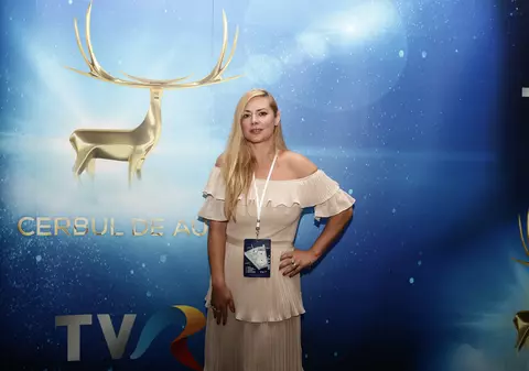 VIDEO/ Kitty Cepraga și-a investit banii într-un scurtmetraj despre emigranți! Vedeta face actorie, regie și este și producător în Italia