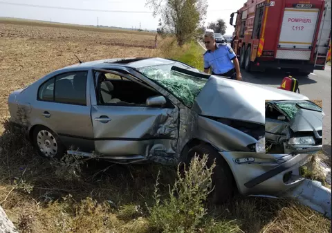 O gravidă în opt luni a fost preluată de elicopterul SMURD în Constanța, după ce a fost implicată într-un accident