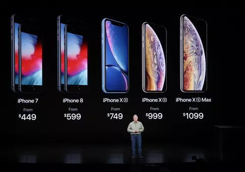 Apple, acuzată de furt de secrete industriale în privința iPhone