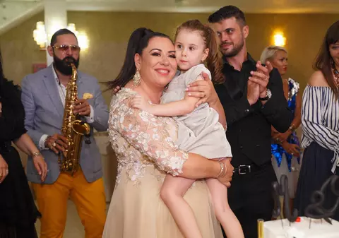 VIDEO/ Oana Roman crede că fiica sa o să fie artistă. «Cei de la grădiniță sunt uimiți de capacitățile ei»