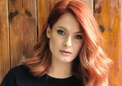 Artiștii se reprofilează în vreme de criză. Raluka vrea să-și mute concertele în online și speră să obțină bani pe ele