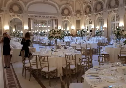 FOTO Cum este amenajat Cazinoul Sinaia pentru nunta Principelui Nicolae cu Alina Binder