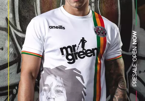 Bob Marley, pe tricoul irlandezilor de la Bohemians!