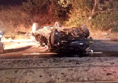 Cine sunt tinerii morţi în accidentul de la Micălaca, Arad. Cei doi Bogdani aveau 21, respectiv 24 de ani