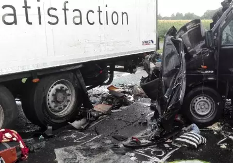 Român condamnat la închisoare în Ungaria pentru un accident înfiorător. Bărbatul din Neamț, găsit vinovat de moartea a trei oameni