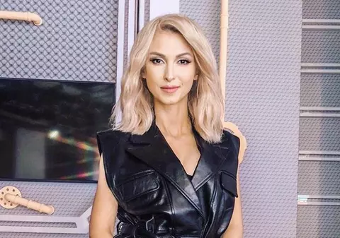 Andreea Bălan, în beznă totală. Ce ritual are noaptea