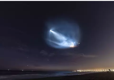 Lansare spectaculoasă a unei rachete Space X, surprinsă de un internaut: ”Oamenii s-au speriat, pentru că nu au știut despre ce e vorba”