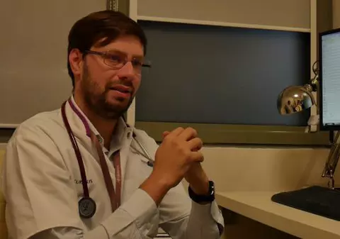 Ce ascund problemele cu somnul. Ce se întâmplă cu corpul nostru când sforăim, batem din picioare sau suntem somnambuli