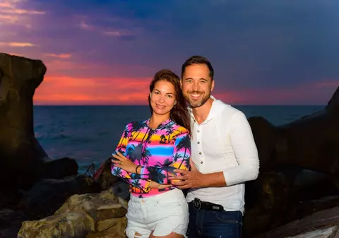 Deea și Dinu Maxer și-au sfințit verighetele. Și-au cumpărat bijuteriile de la o cunoscută artistă