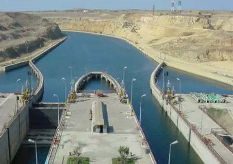Croazierele turistice pe Canalul Dunăre Marea-Neagră vor fi reluate de anul viitor. Traseul include un circuit la mânăstiri