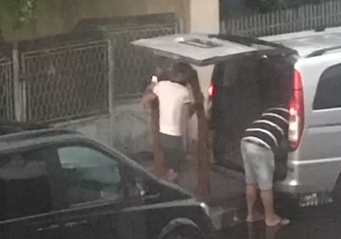 Acuzații uluitoare la adresa Arhiepiscopiei Tomisului. Firma administrată de un preot ar îmbălsăma morți într-un garaj din Constanța