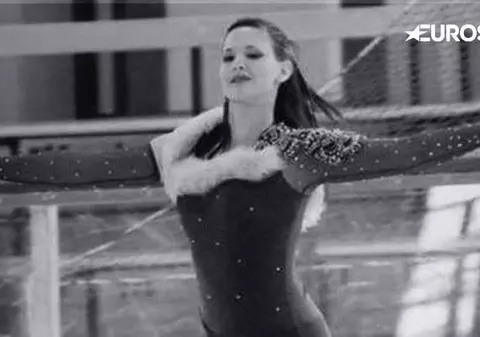 O patinatoare italiancă a murit în somn, la 28 de ani. Era căsătorită de o lună și avea un bebeluș