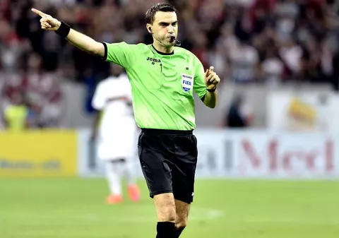 Sâmbăta neagră a arbitrajului românesc: gafe uluitoare ale lui Iulian Călin și Ovidiu Hațegan! ”Rușinea fotbalului românesc”