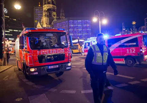 Explozie într-o gară din Germania. Un distribuitor automat de bilete a sărit în aer și a omorât un tânăr