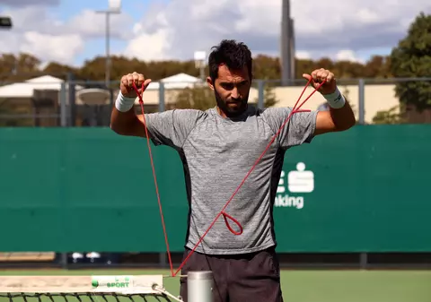 S-a spulberat visul lui Horia Tecău de a merge la Turneul Campionilor. Doi columbieni l-au bătut la Beijing și la Shanghai