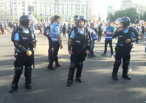 Un clujean a fost amendat de Jandarmerie pentru organizarea pe Facebook a unui protest. Care e amenda pe care o atacă la tribunal