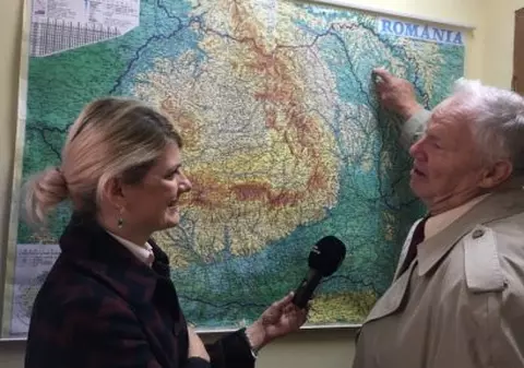 La 78 de ani va merge o lună pe jos pentru a cinsti Centenarul României Mari! A pregătit acest maraton de 25 de ani!