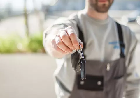 Proiectul de vouchere pentru benzină și motorină, contestat de 22 de asociații. Exemplul primăriei din Viena