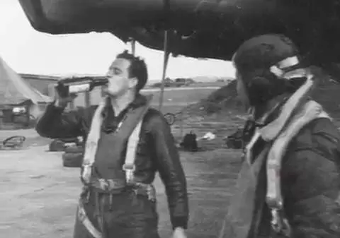 Există reîncarnare? În viața trecută, un băiat englez ar fi fost pilot nazist, în Al Doilea Război Mondial! Dovezile sunt uluitoare