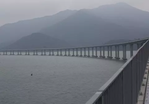 FOTO | Cel mai lung pod maritim din lume este gata! Când o să fie deschisă construcția uriașă