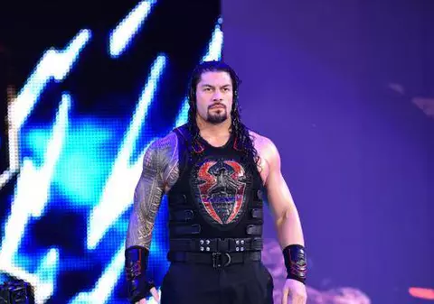 Luptătorul de wrestling Roman Reigns este bolnav de leucemie. Campionul Universale din WWE iese din scenă