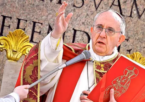 Episcopii catolici din România se vor întâlni cu Papa Francisc