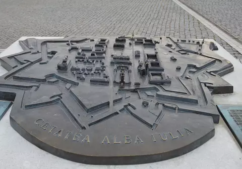 FOTO/ Tren de Centenar, pe urmele Marii Uniri. Peste 100 de timișeni refac drumul spre Alba Iulia. Printre ei, fiul unui delegat, în vârstă de 95 de ani