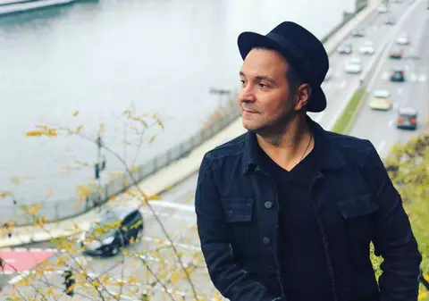 Clădirea Radio ZU, evacuată în urma unui incendiu. Daniel Buzdugan: "Știți ce piesă era la radio? Aprinde scânteia"