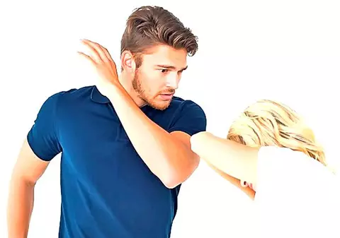 Câte dosare de încălcare a ordinului de restricţie, privind violenţa domestică, există în instanţe. Ce răspuns a dat Ministerul Justiţiei