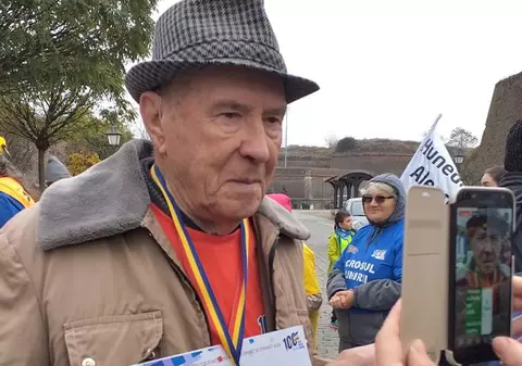 A câştigat Crosul Unirii la 92 de ani. Povestea veteranului care s-a apucat de alergat în urmă cu doi ani