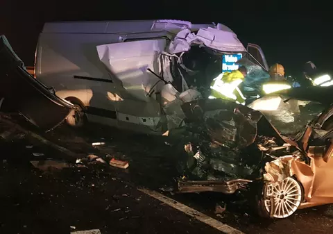 Accident grav pe şoseaua de centură a Iaşiului. Doi morți și un rănit, după o depășire