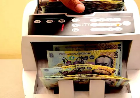 „Gaura” de la buget a ajuns la 14,7 miliarde de lei, deficitul aproape s-a dublat în primele 5 luni