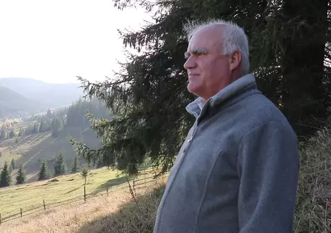 VIDEO/ Rezistenţa din Bucovina: trei oameni și forța lor extraordinară. Un localnic din Valea Putnei, un activist din Câmpulung și-o avocată din Cluj au blocat construcția “bombei” ecologice din Pasul Mestecăniș