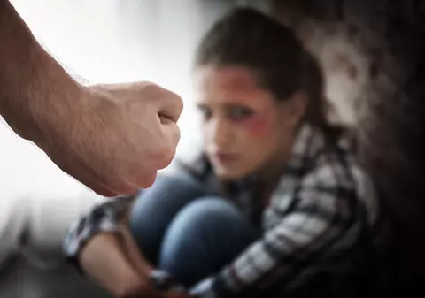 Peste 36.000 de fapte de violență în familie într-un an. La Spitalul Universitar de Urgență București a fost deschis un centru pentru victimele violenței domestice
