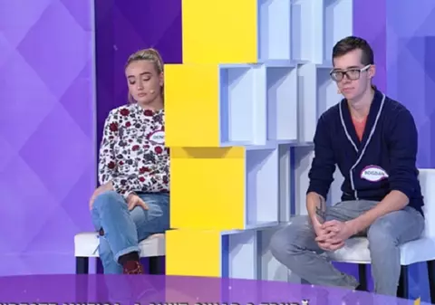 I-a murit iubita în incendiul de la Colectiv, iar acum își caută jumătatea la TV. Povestea dramatică a lui Bogdan