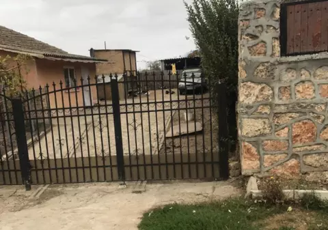 Scandal între vecini la Constanța: "Să moară acolo!". Răspuns halucinant primit de la 112: "Puteți fi amendat!"