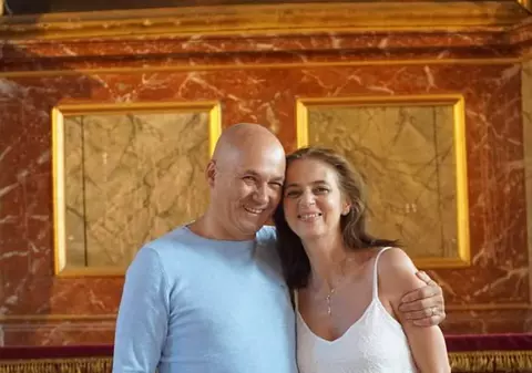 Băiatul Danei Bartzer, primul său concert ca artist. La 16 ani, Robert este considerat unul din pianiștii de viitor ai României