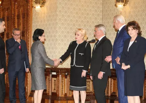 VIDEO/ Noii miniştri din Cabinetul Dăncilă 2 au depus jurământul la Palatul Cotroceni