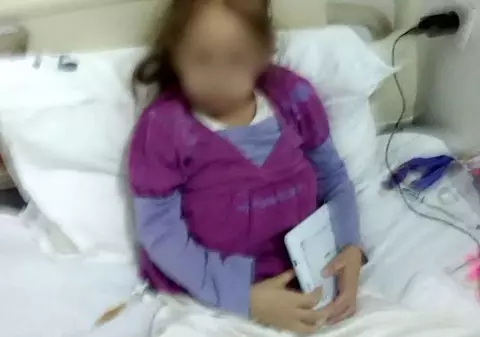 Tatăl fetiței bolnave de cancer care a dormit în mașină, scrisoare emoționantă:  ”Vă urez la toți foarte multă sănătate”