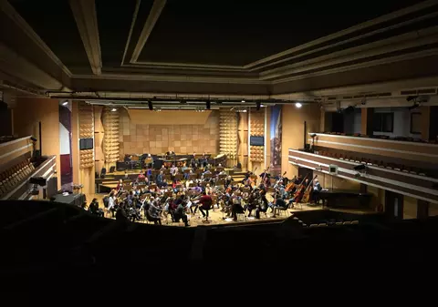 FOTO/ Filarmonica din Timișoara, orașul care va fi Capitală Culturală Europeană, nu mai poate cânta compoziții ale lui Enescu. Motivul: angajați tot mai puțini