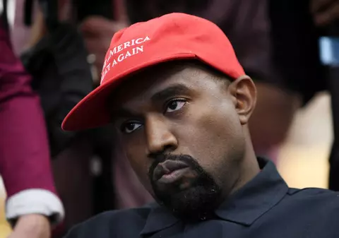 Kanye West a fost ironizat de Burger King UK. Replica fast-food-ului a devenit virală pe Twitter
